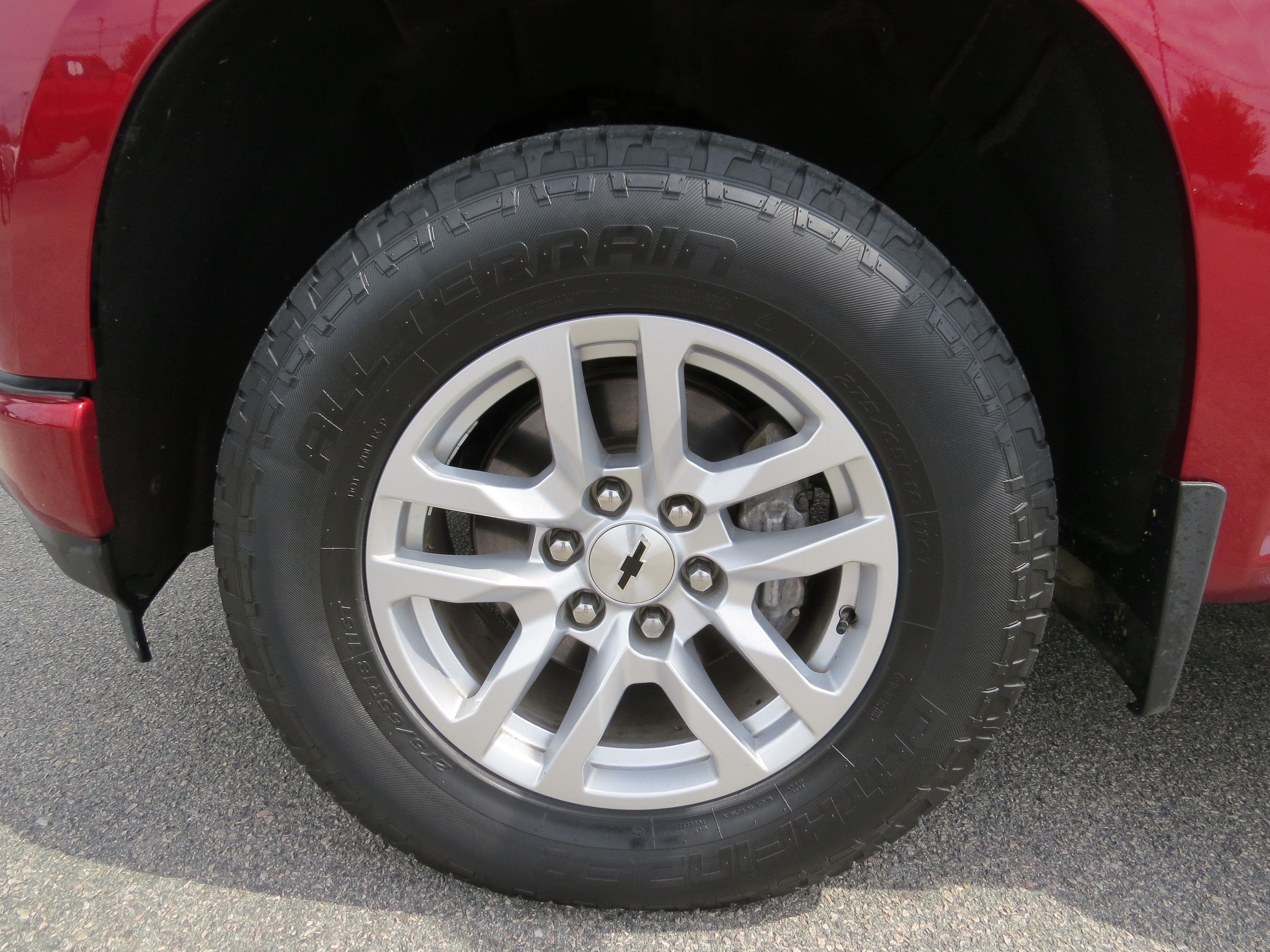2019 Chevrolet Silverado 1500 RST - Photo 11