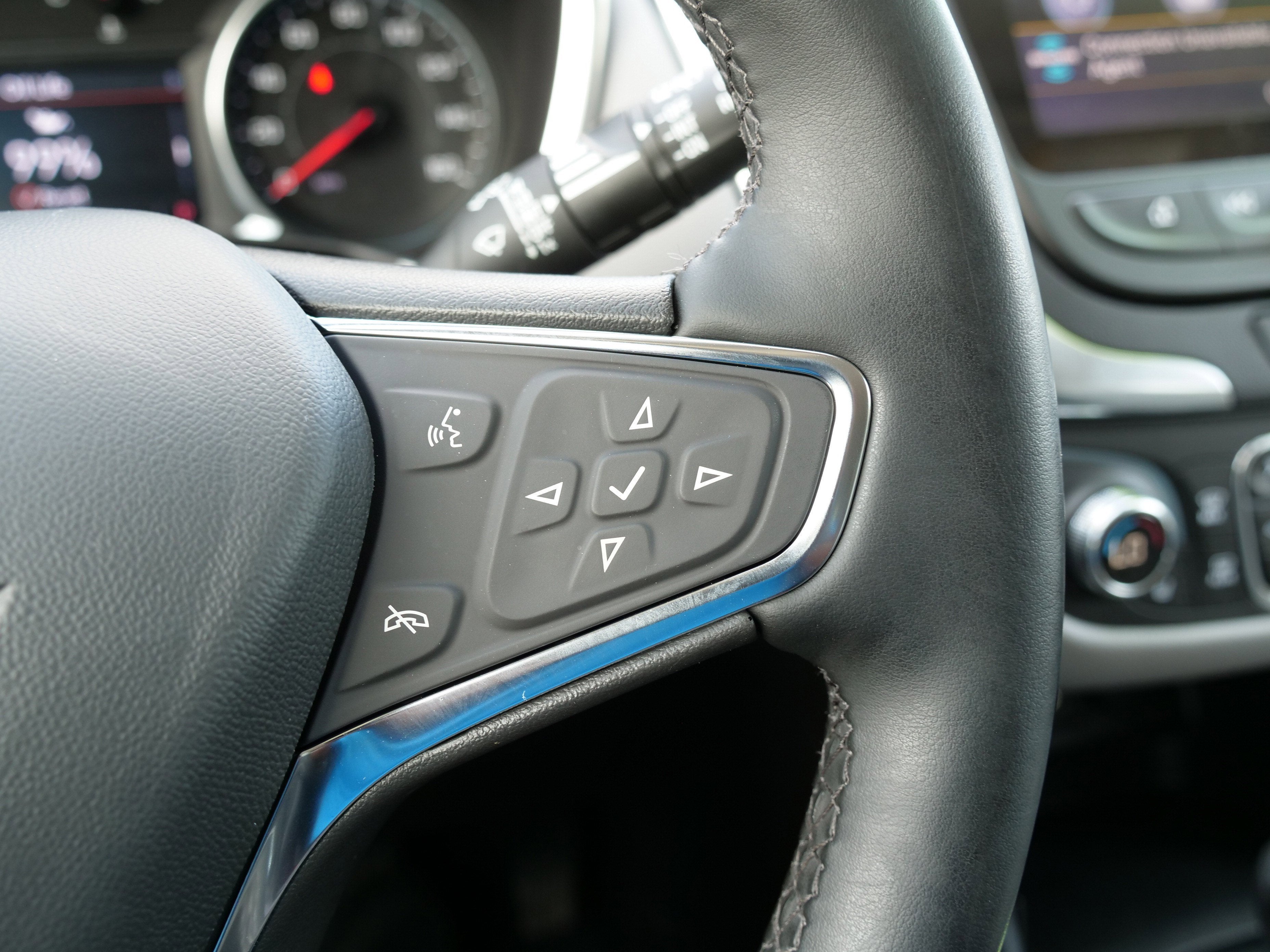 2024 Chevrolet Equinox LT - Photo 21