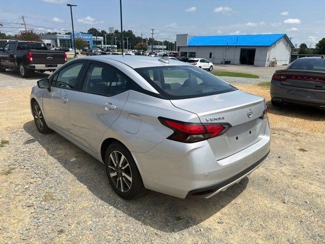 2024 Nissan Versa SV