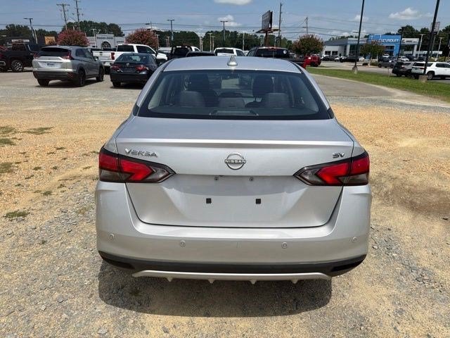 2024 Nissan Versa SV