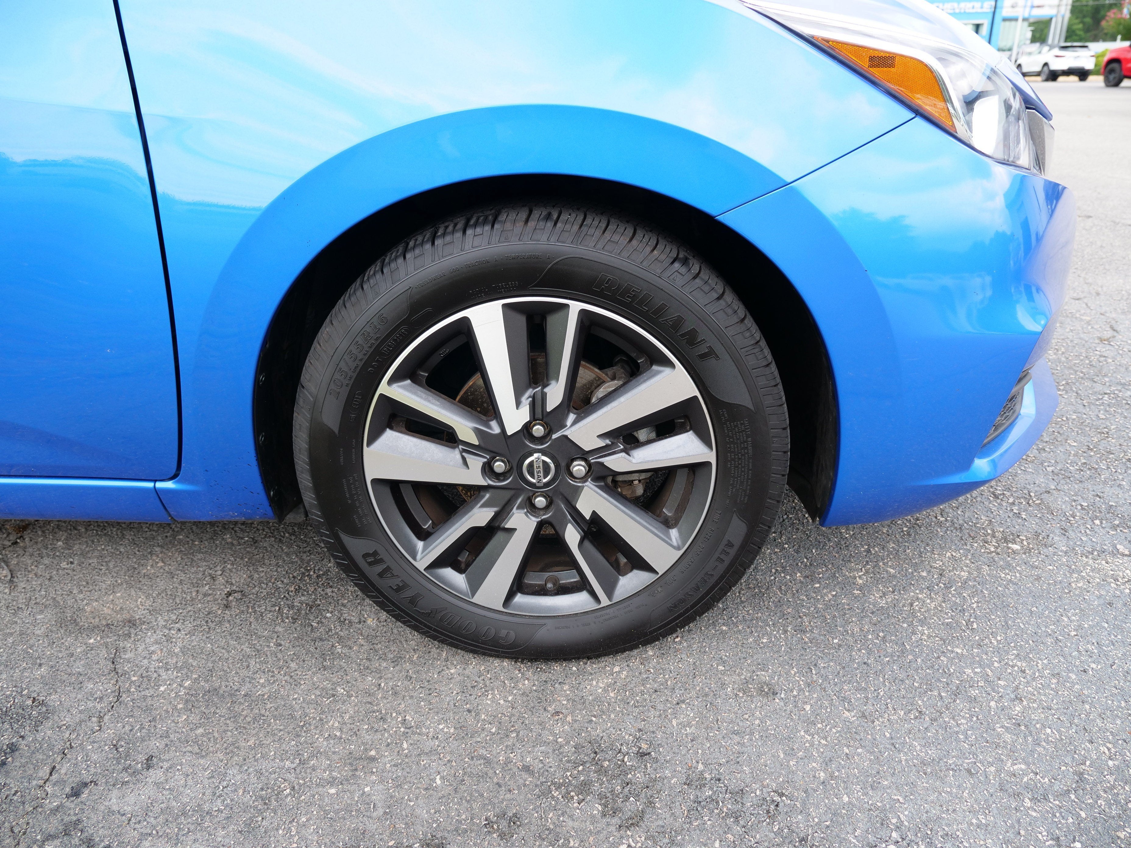 2021 Nissan Versa SV Xtronic CVT
