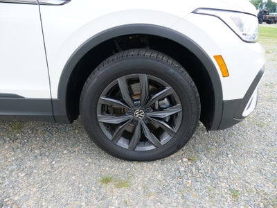 2023 Volkswagen Tiguan 2.0T SE