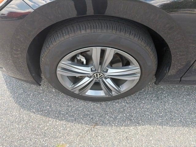 3VW7M7BU9RM044677