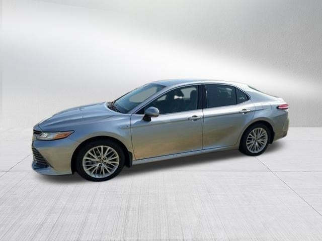 2020 Toyota Camry XLE Hybrid