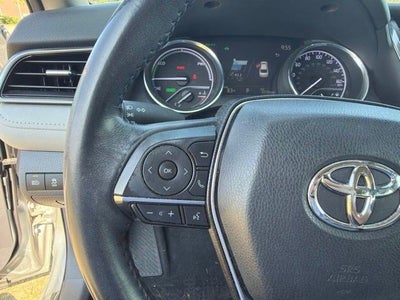 2020 Toyota Camry XLE Hybrid