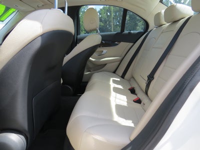 2016 Mercedes-Benz C 300 4MATIC®