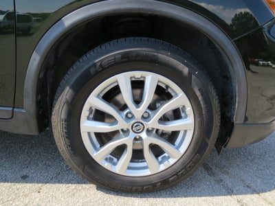 2020 Nissan Rogue SV FWD