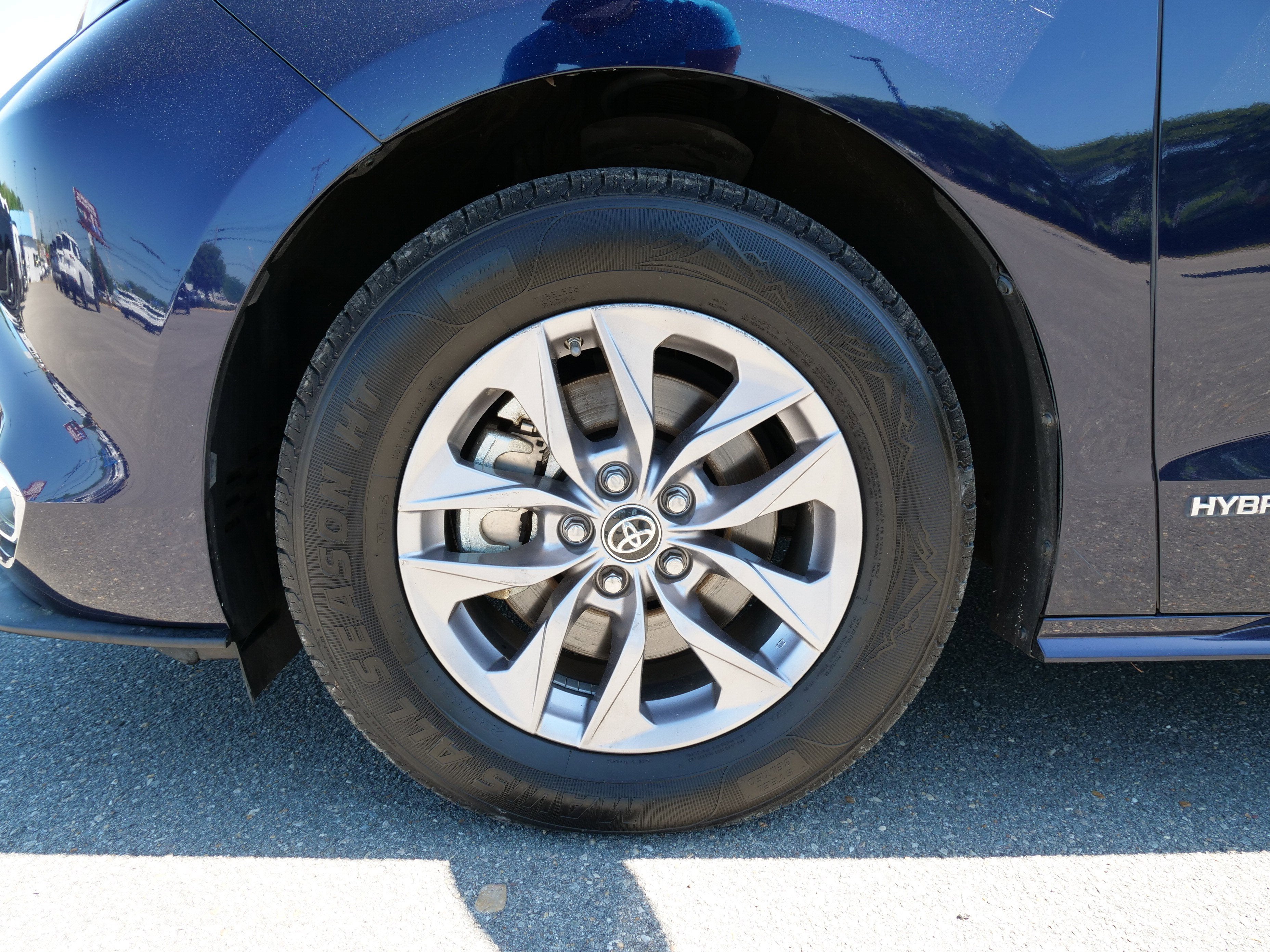 2021 Toyota Sienna XLE