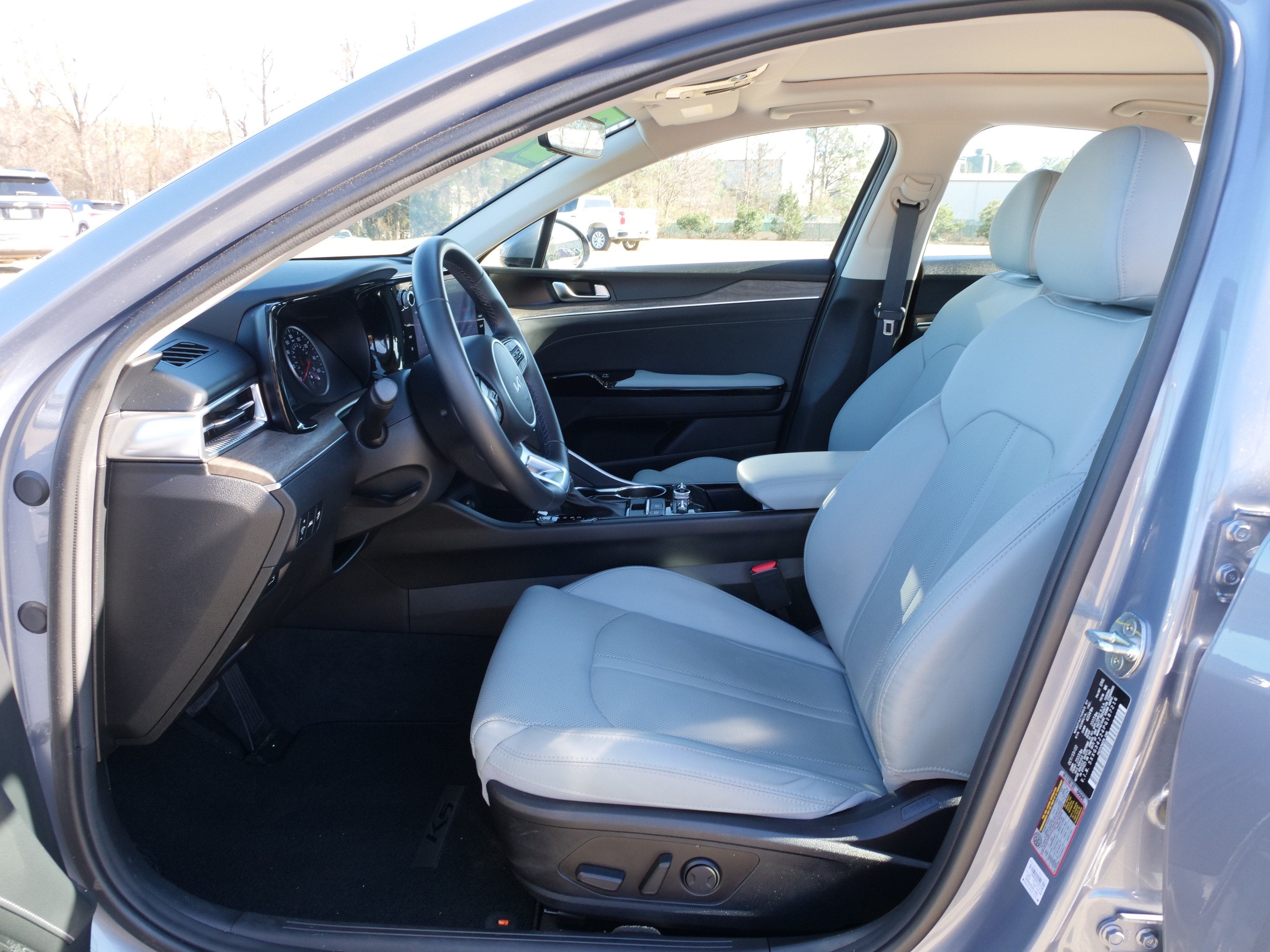 2023 Kia K5 EX