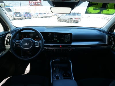 2025 Kia Sorento LX