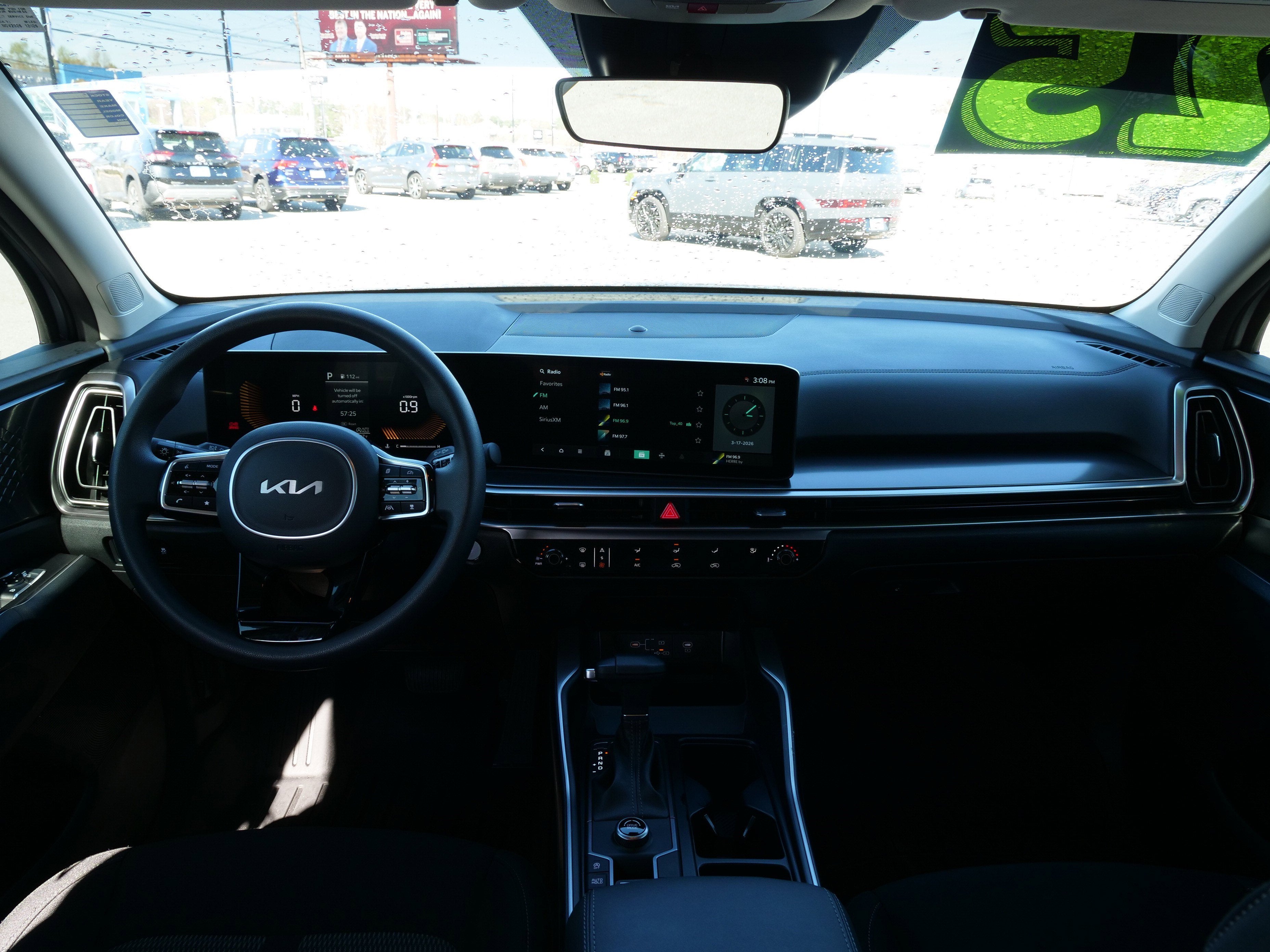 2025 Kia Sorento LX