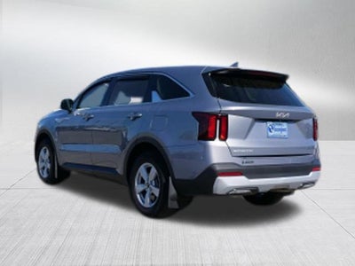 2025 Kia Sorento LX