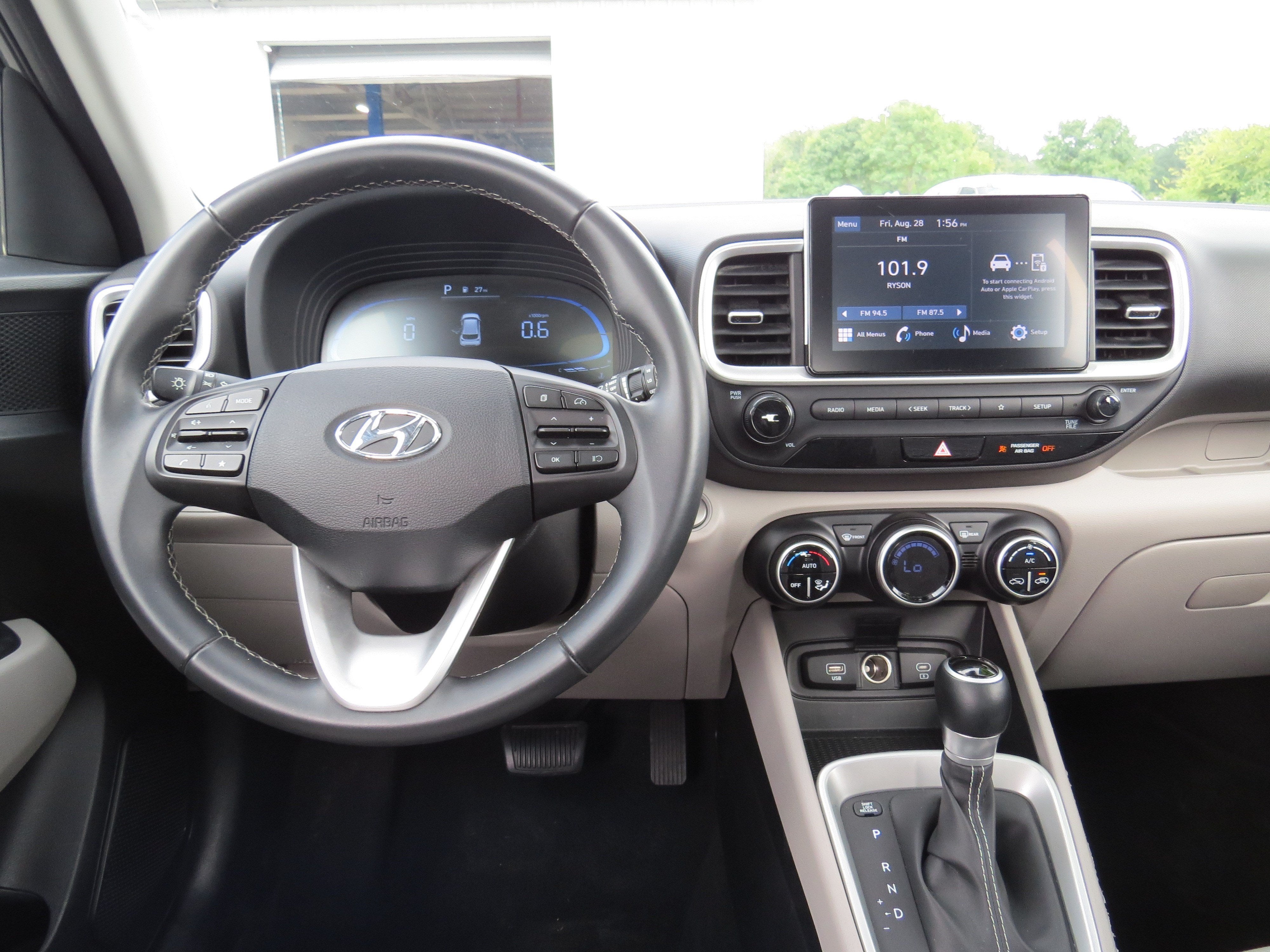 2025 Hyundai Venue SEL
