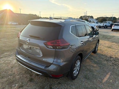 2020 Nissan Rogue SV FWD