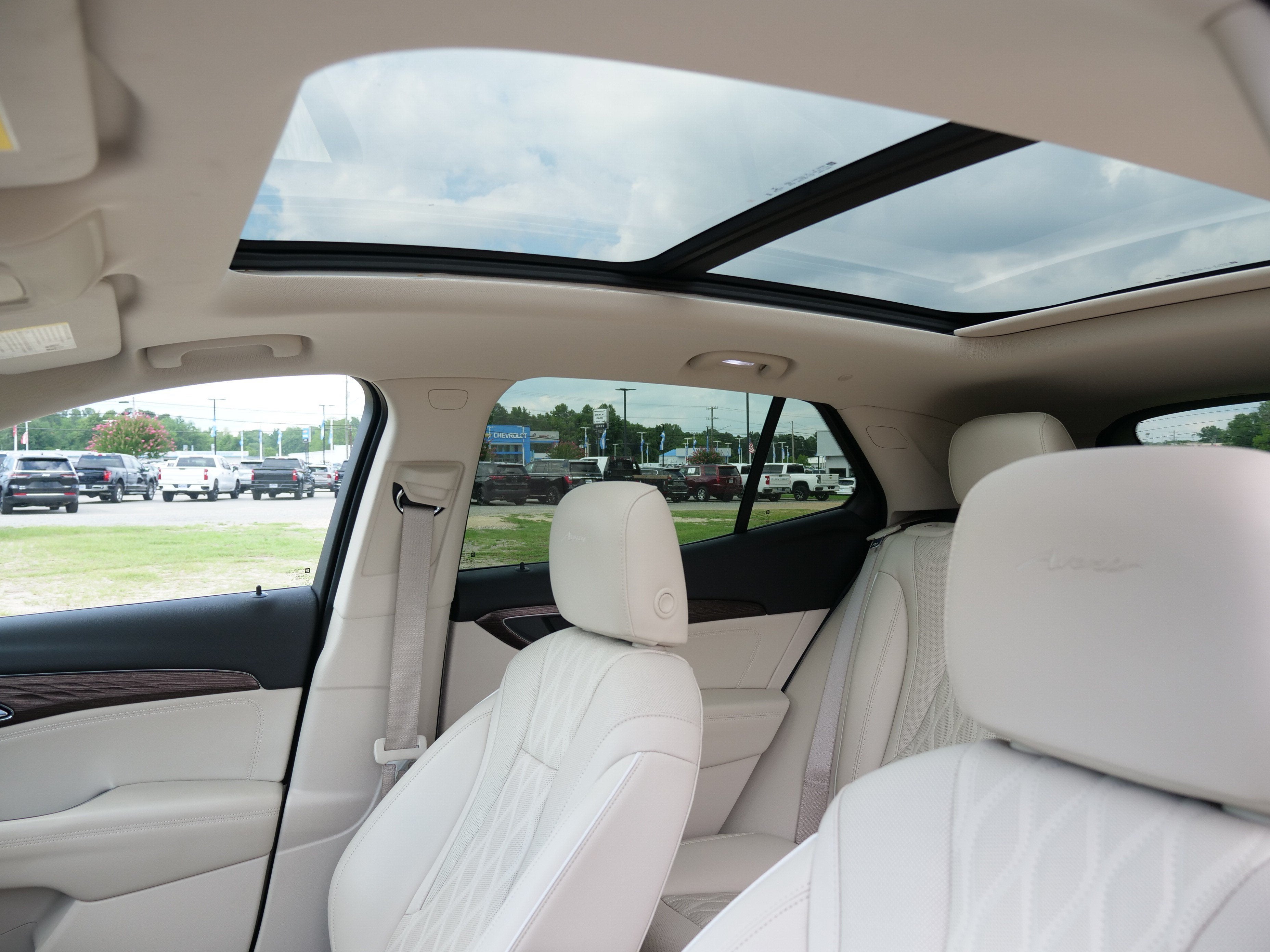 2023 Buick Envision Avenir