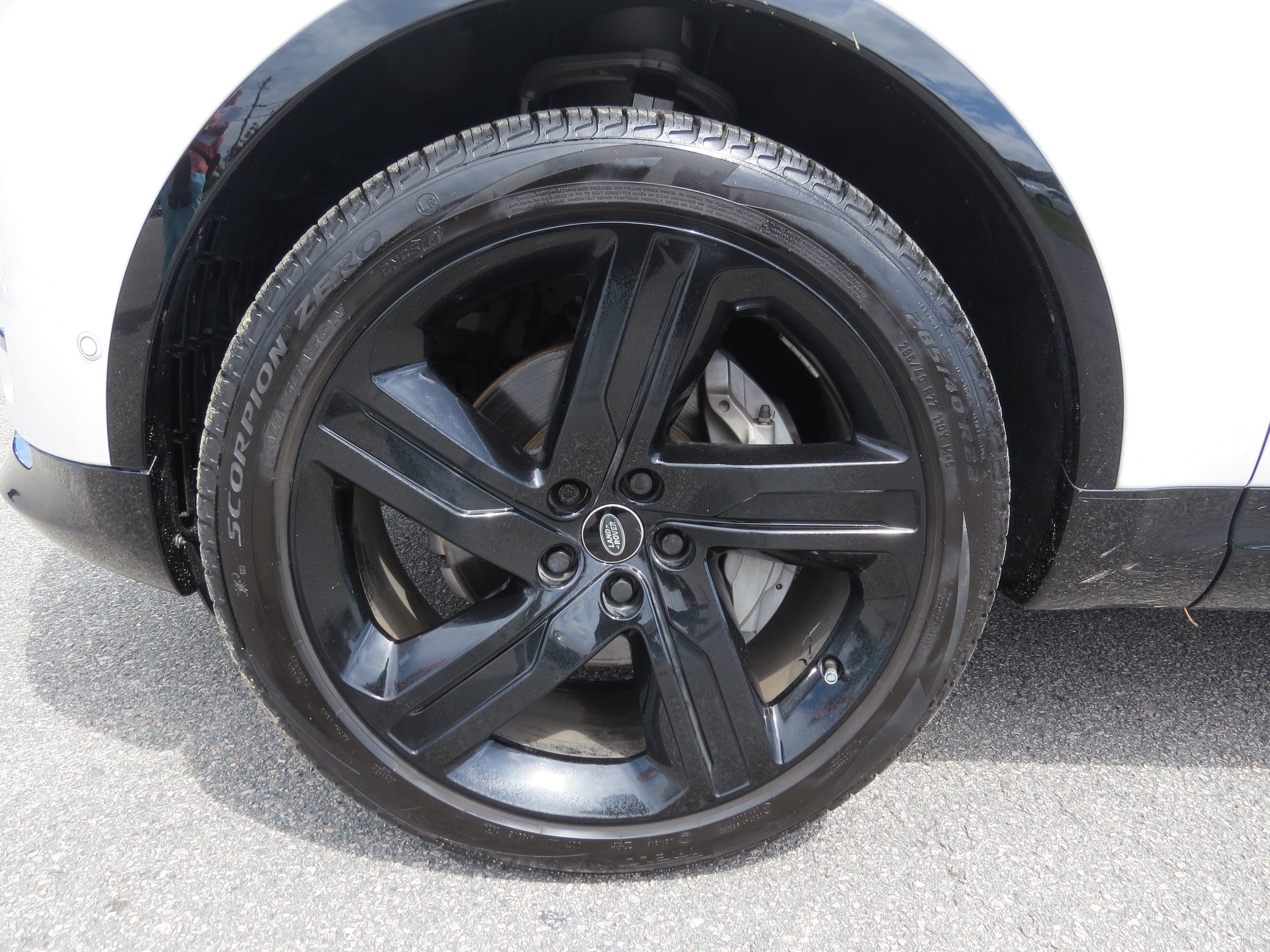 2023 Land Rover Discovery S R-Dynamic