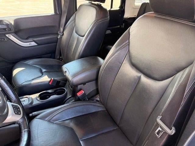 2017 Jeep Wrangler Unlimited Sahara 4x4