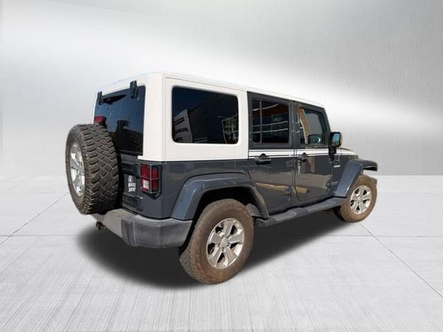 2017 Jeep Wrangler Unlimited Sahara 4x4