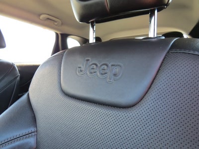 2023 Jeep Cherokee Altitude Lux