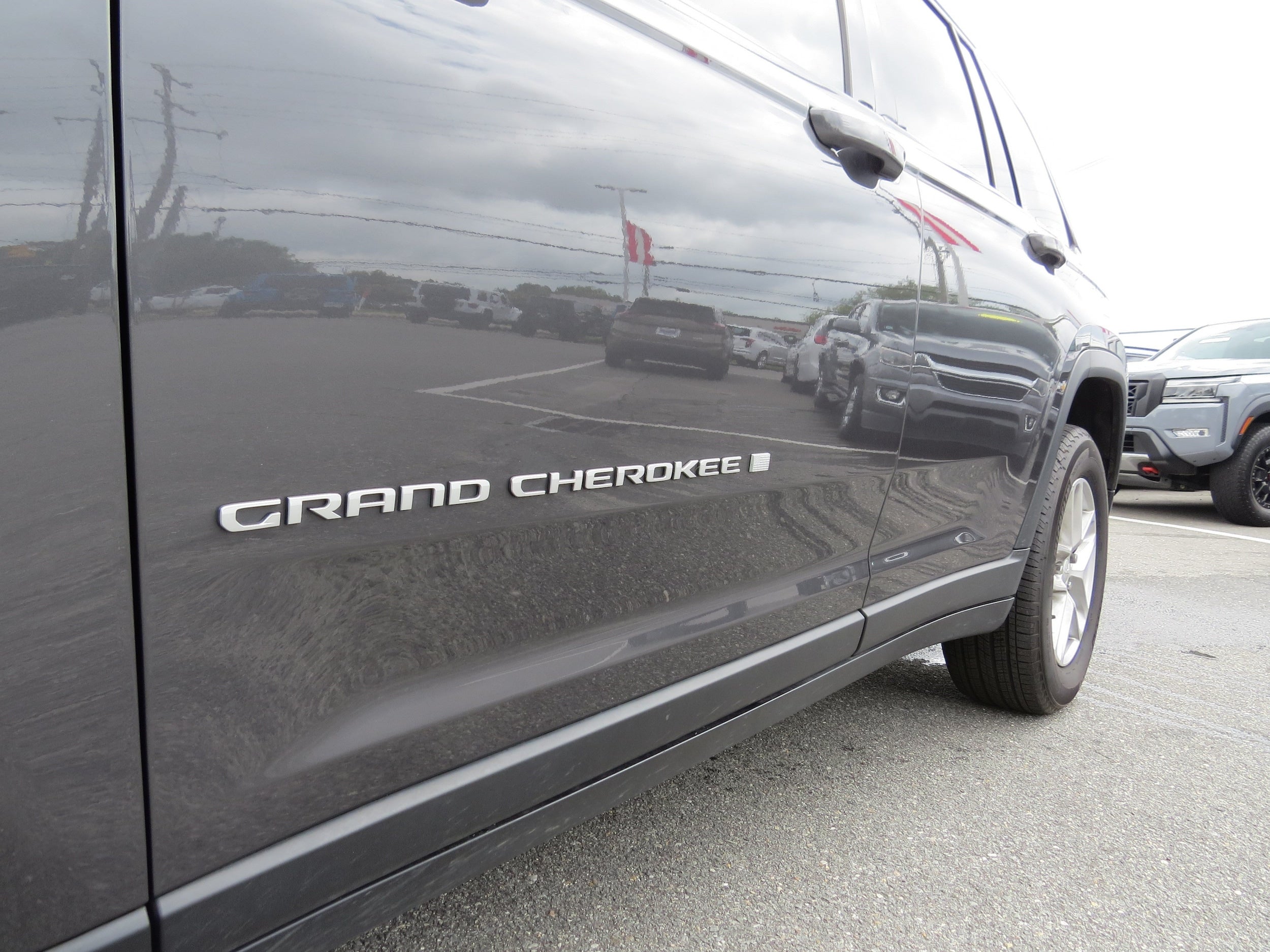 2024 Jeep Grand Cherokee Laredo