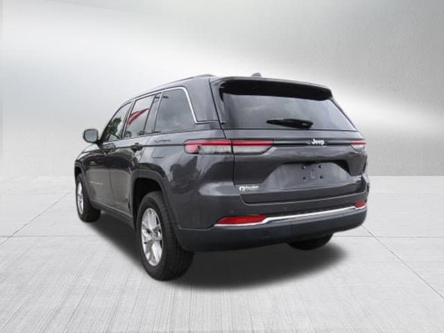2024 Jeep Grand Cherokee Laredo