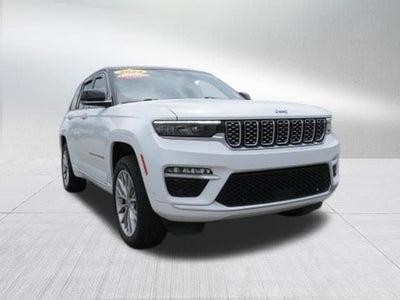 2023 Jeep Grand Cherokee Summit