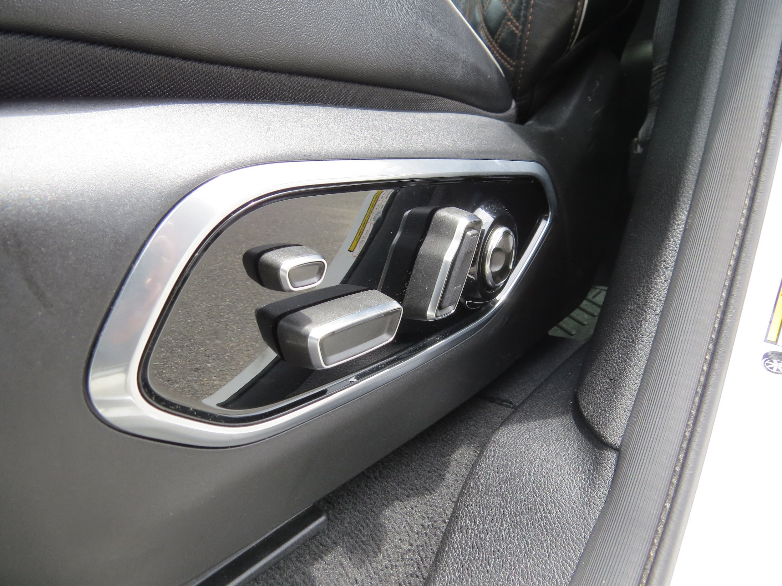 2023 Jeep Grand Cherokee Summit