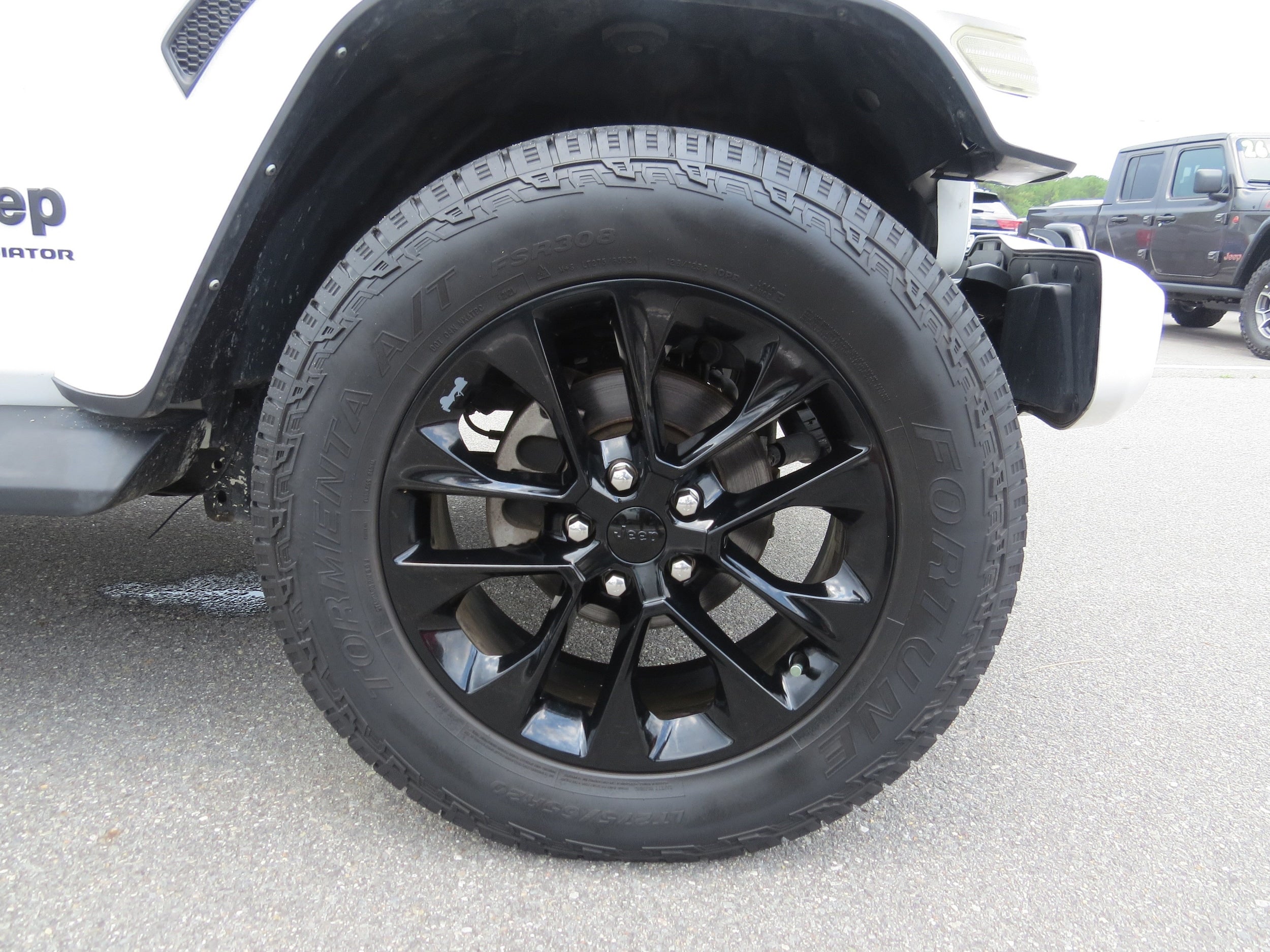2023 Jeep Gladiator Overland