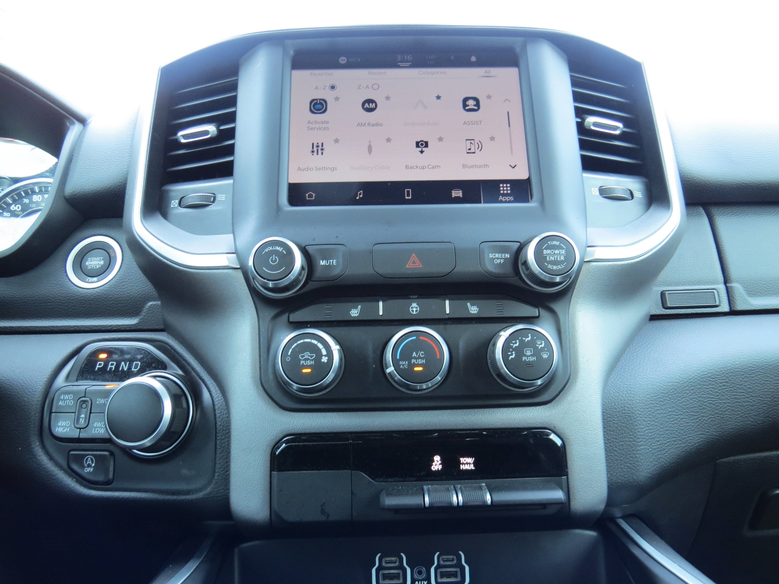 2023 RAM 1500 Big Horn/Lone Star