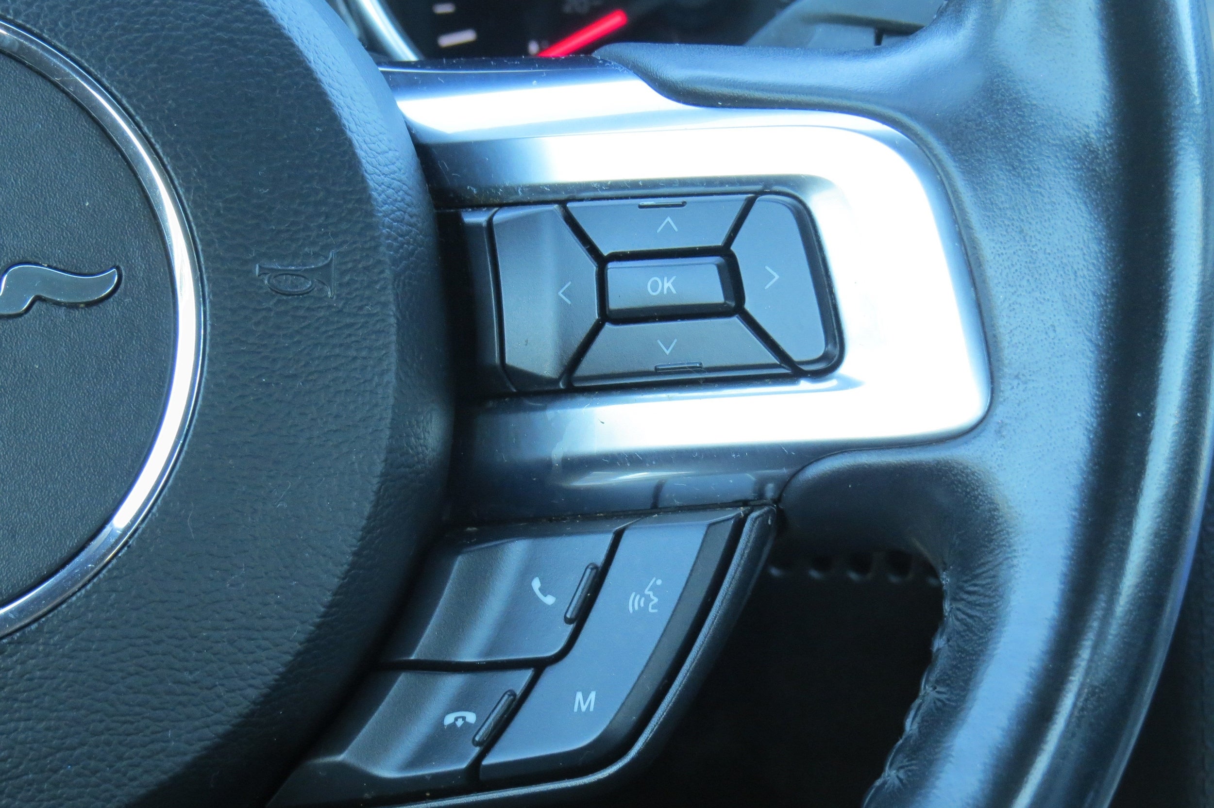 2022 Ford Mustang Base