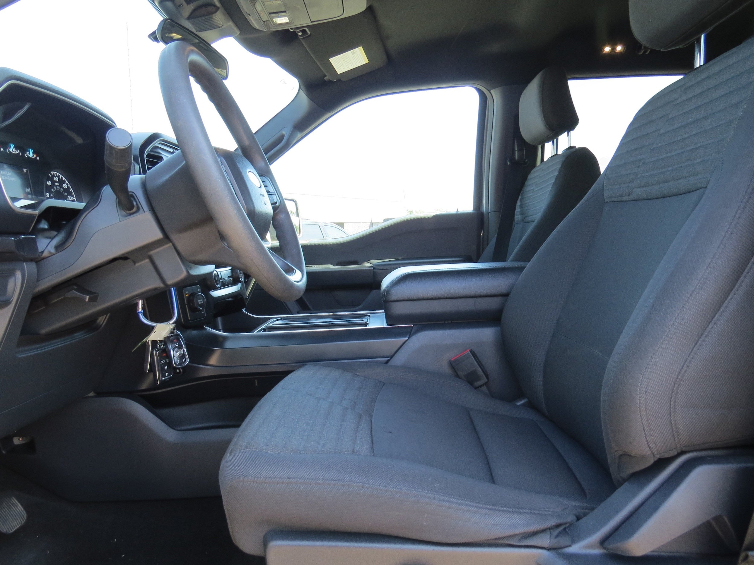 2023 Ford F-150 Base