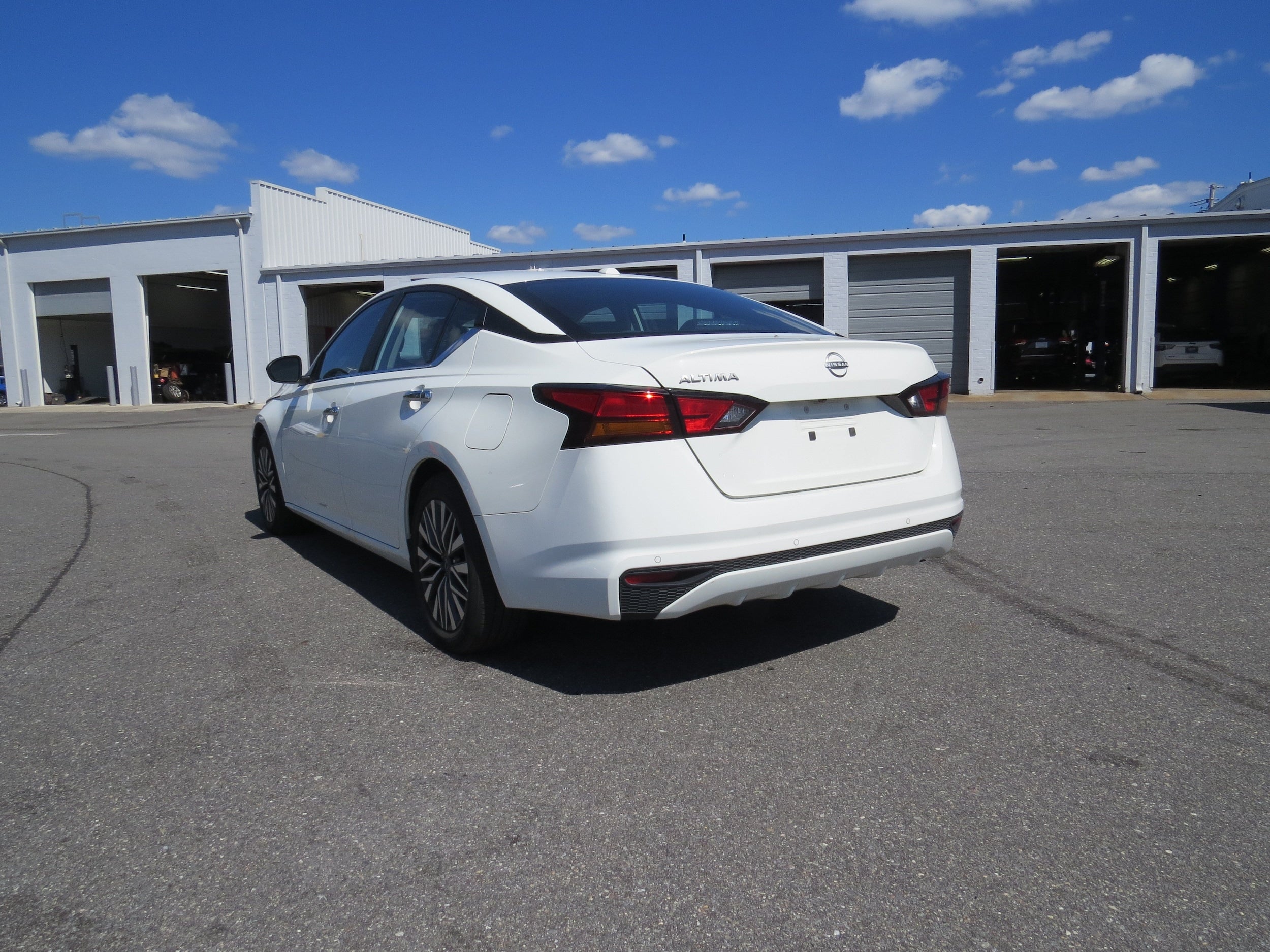 2025 Nissan Altima SV