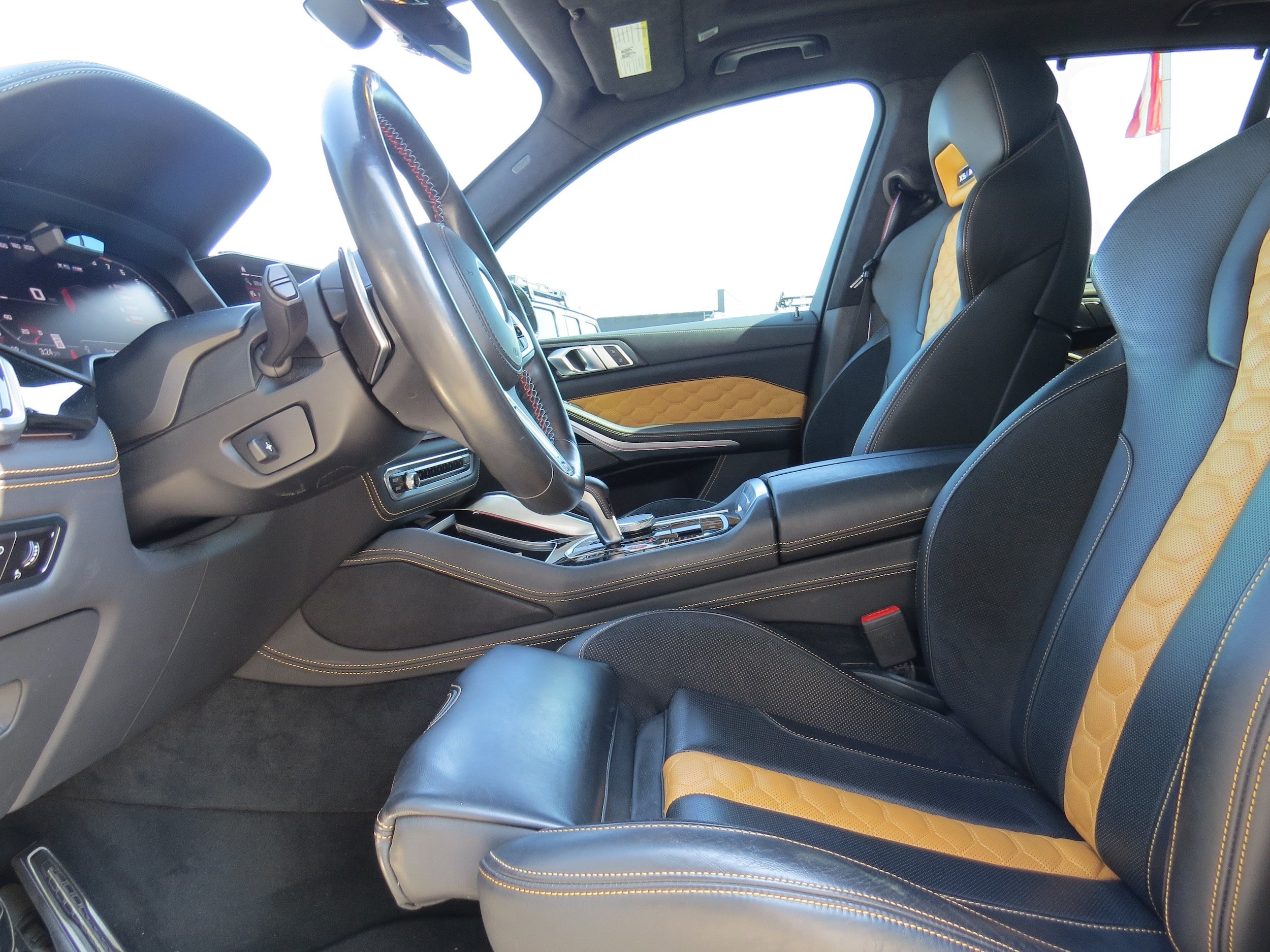 2022 BMW X5 M Base