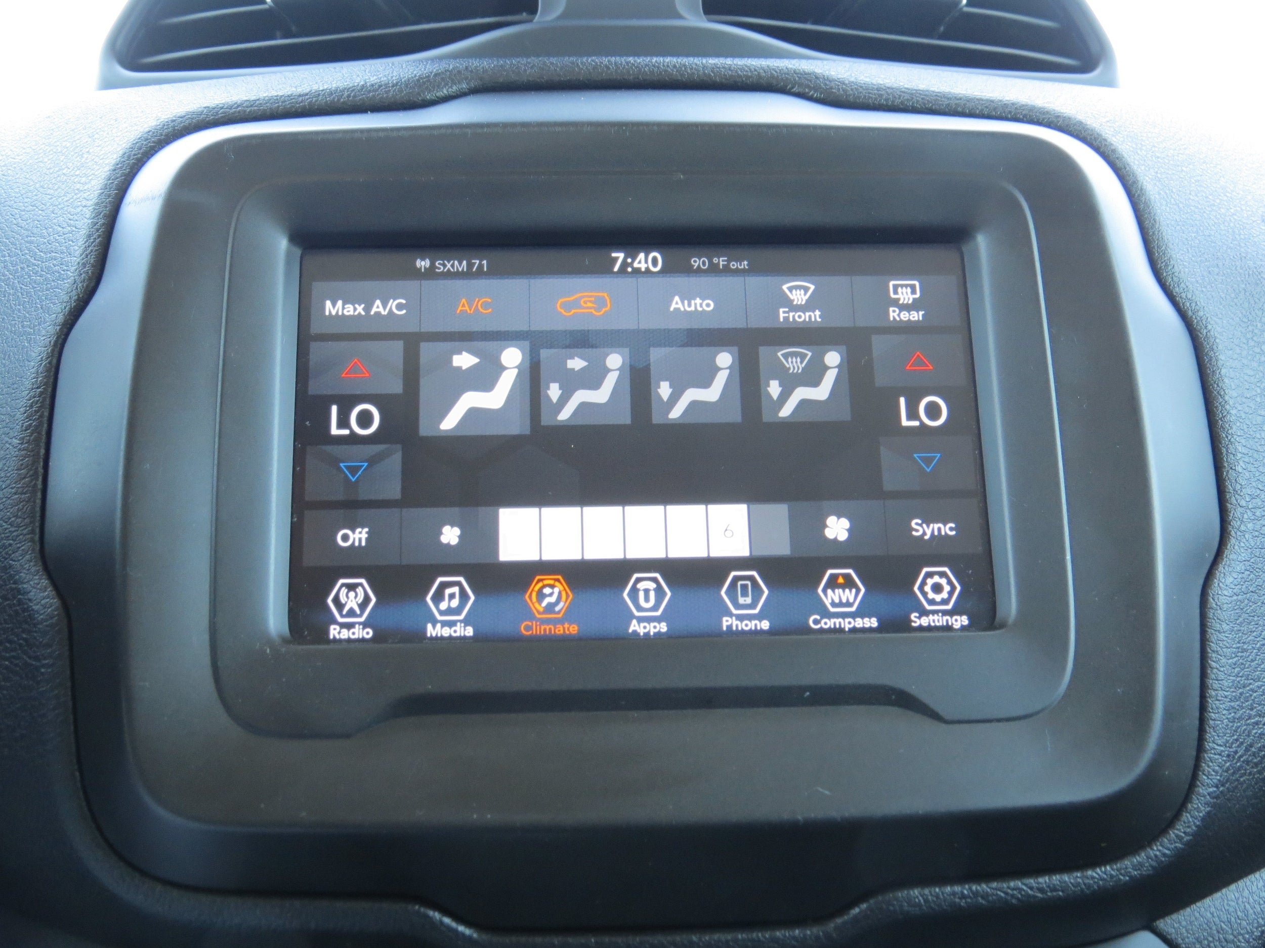 2020 Jeep Renegade Latitude FWD